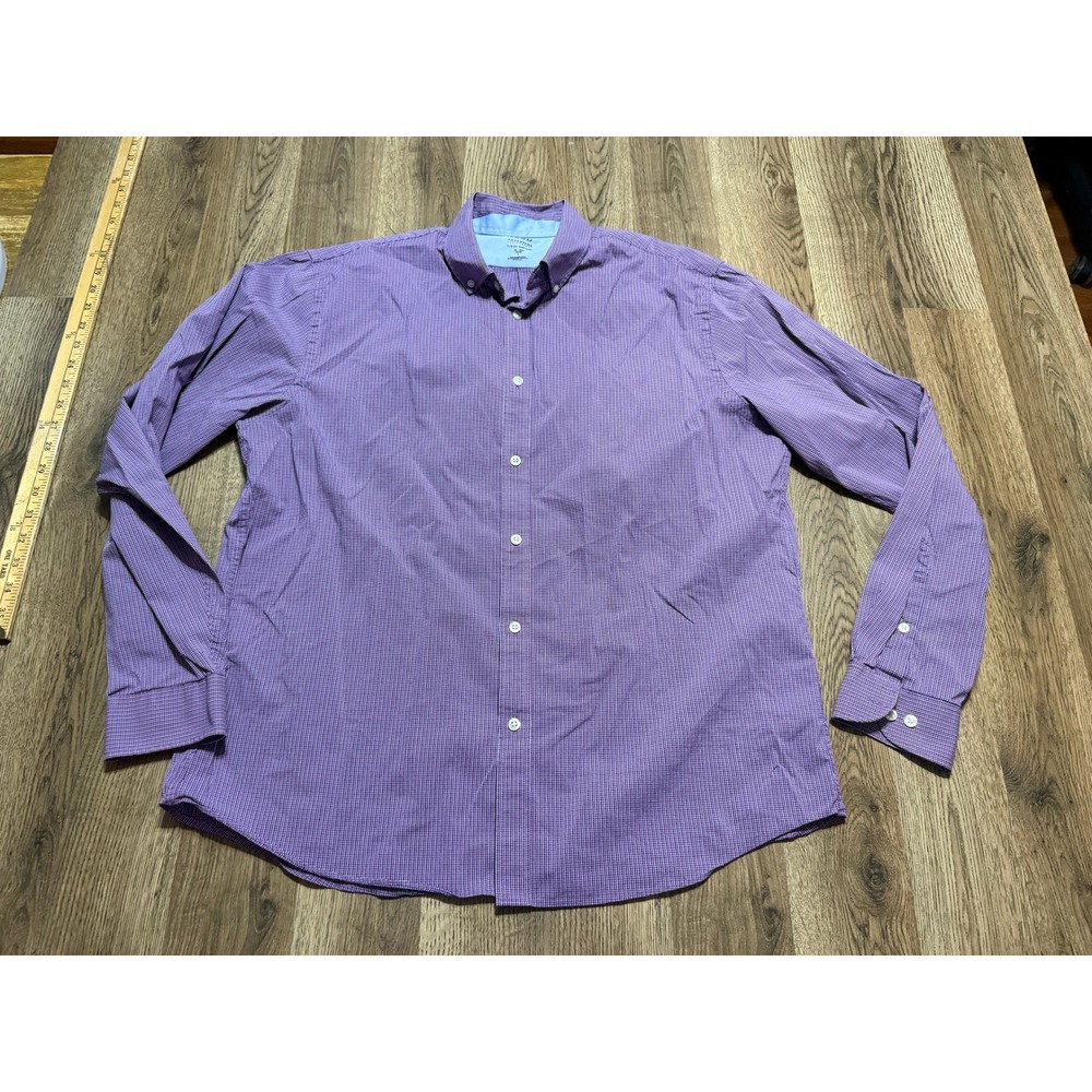 IZOD Shirt Mens Size L Purple Button Down Advantage Performance Slim Fit Check